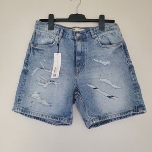 NWT Zara Distressed denim shorts, paint‎ splatter design,30